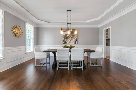 Hardwood Floor Finishes Comparison: How to Make The Best Choice